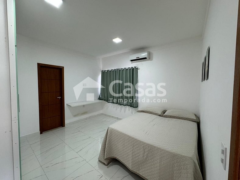 Casa 3 suites en residencial alto estándar para 10 personas