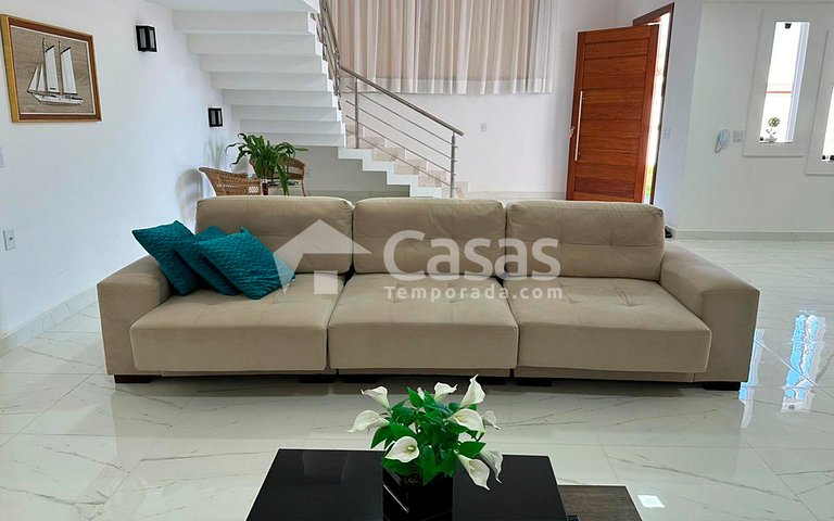 Casa com 3 suítes perto da Praia e do Centro de Porto Seguro