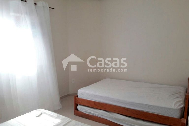 Casa com 4 suítes e 4 quartos na praia de Mundai