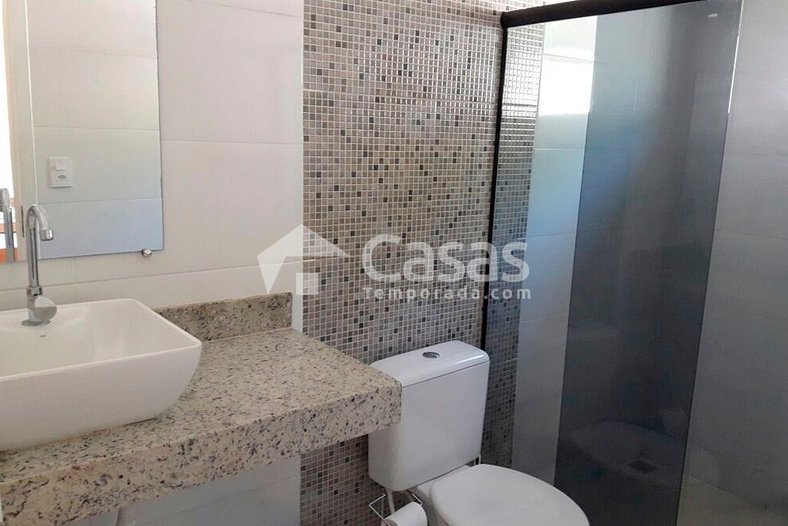 Casa com 4 suítes e 4 quartos na praia de Mundai