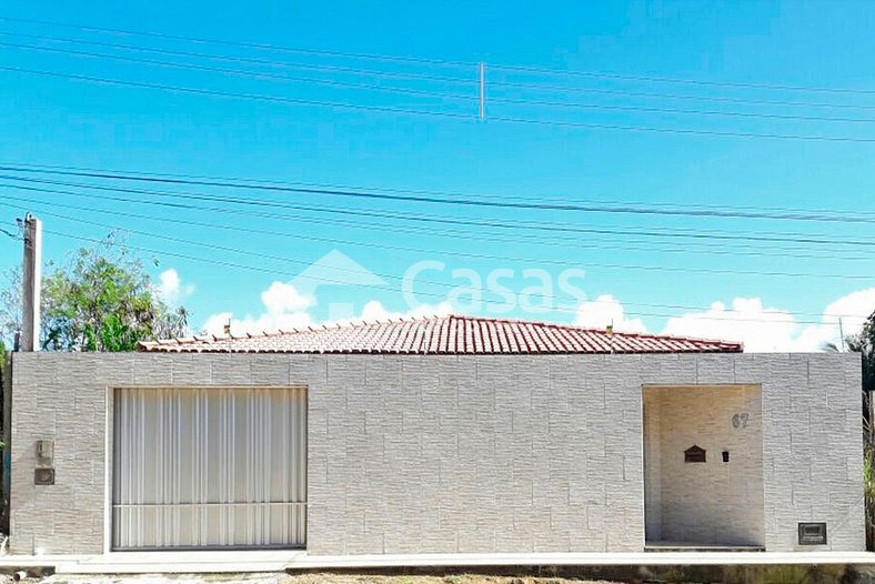 Casa com 4 suítes e 4 quartos na praia de Mundai