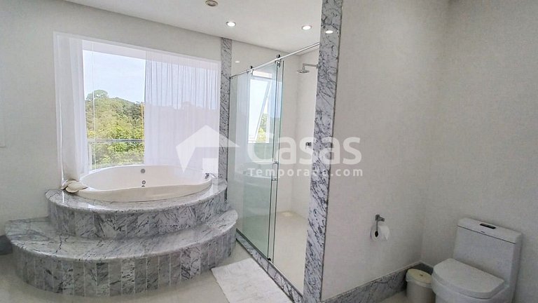 Casa com Vista mar em Condomínio para 8 pessoas