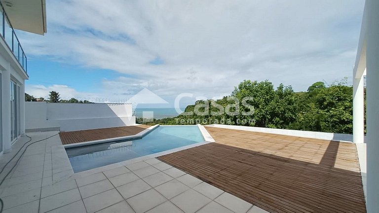 Casa con Vista al Mar en Condominio Cerrado