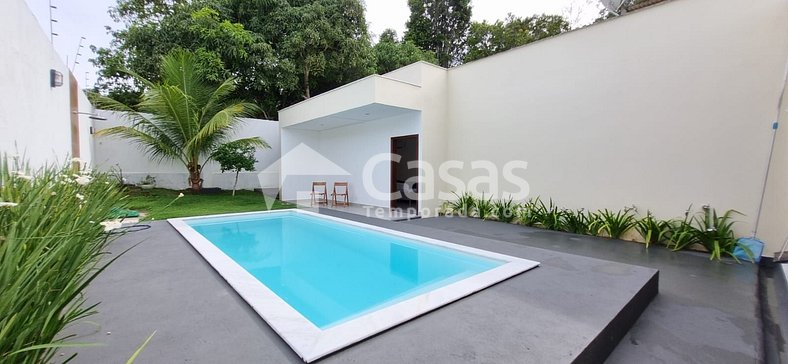 House with pool and hot tub in Taperapuan